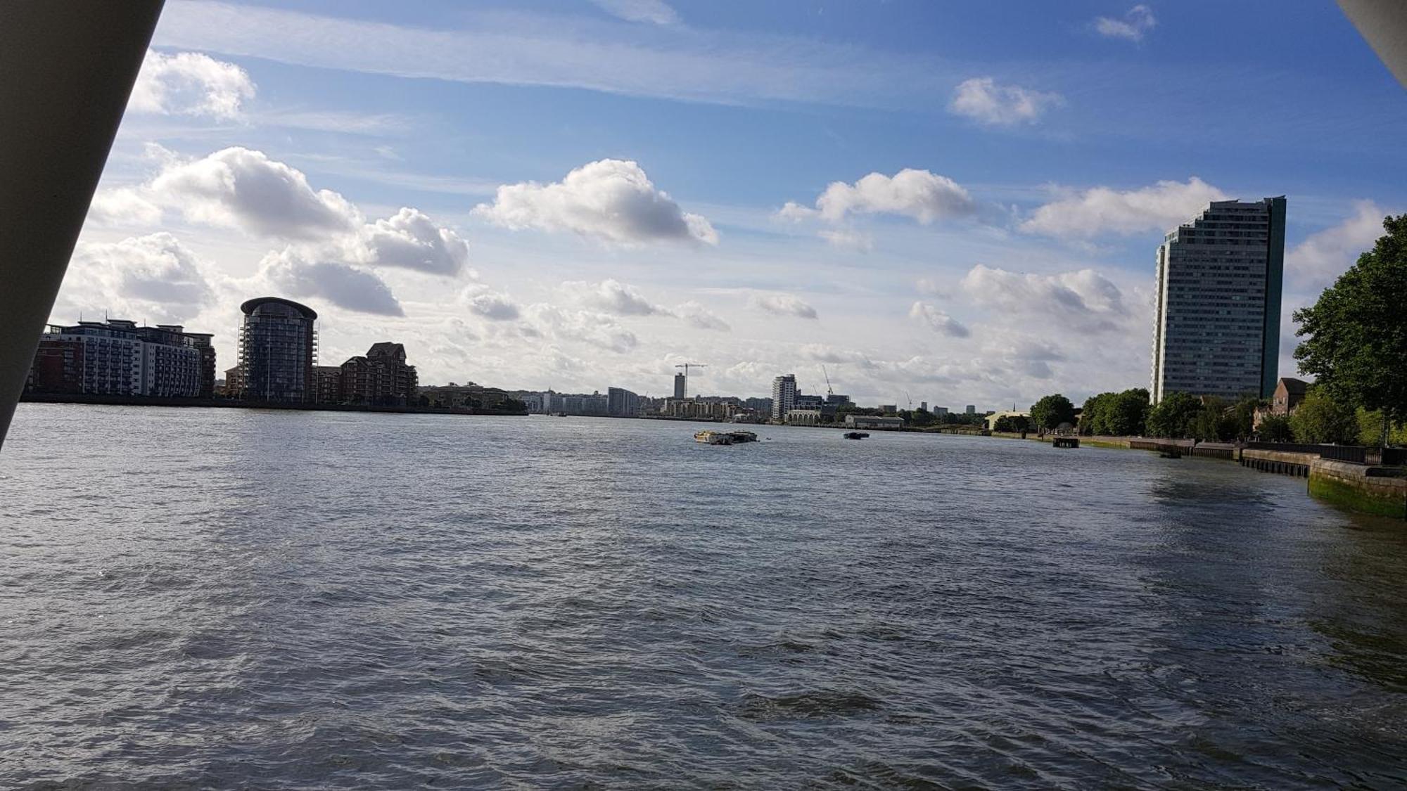 Riverside 1Br With Easy Transport 20Min To City Centre London Exterior foto
